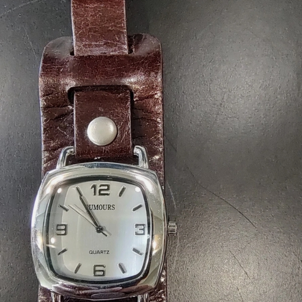 Brown Leather Strap Silver Watch